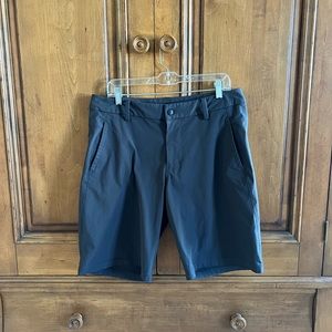 Men’s Lululemon Commission Shorts 9” Dark Gray Size 36